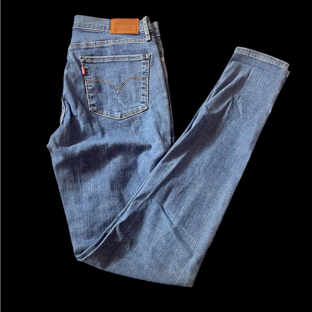 Levi’s 720 High Rise Super Skinny jeans